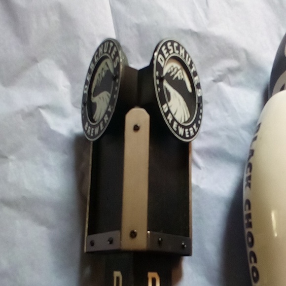 Beer taps Black Chocolate Stout and Deschutes Brewery very good quality brass & - Picture 5 of 6